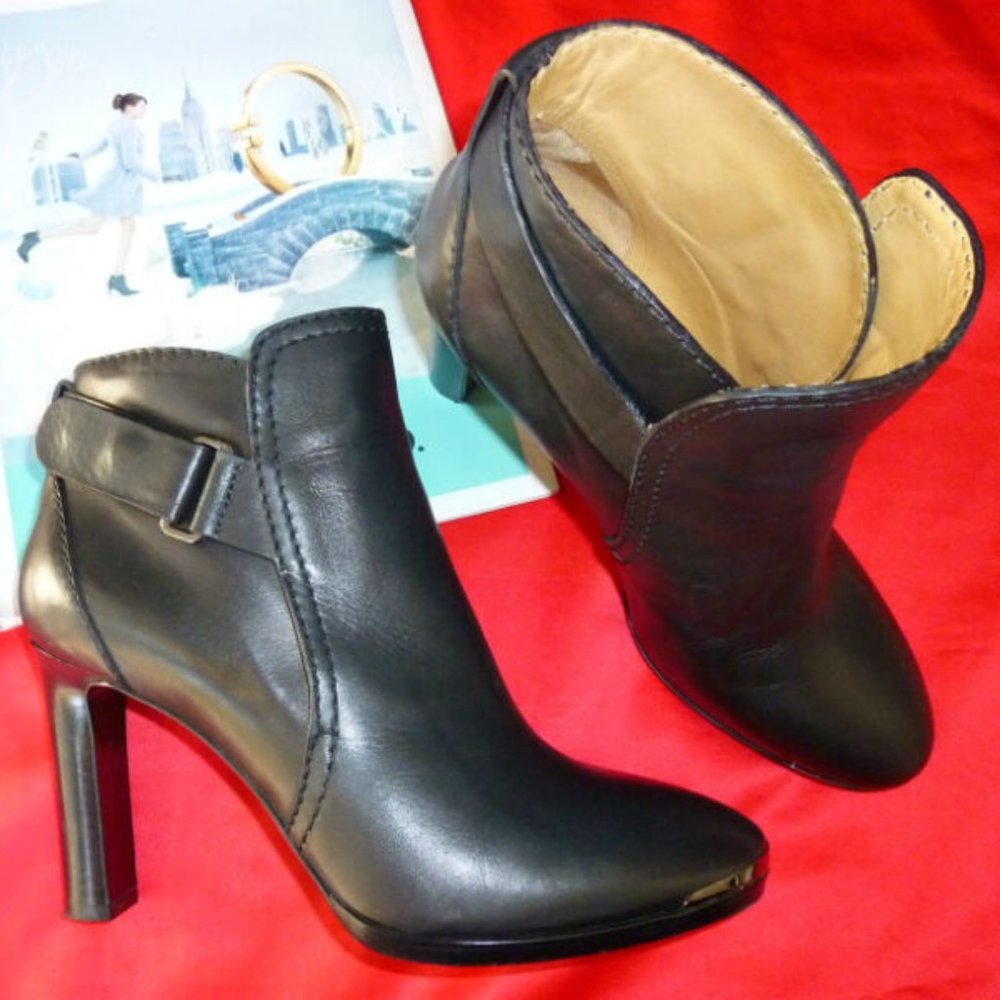 $1195 CHIC MINT Auth.LANVIN PARIS BOOTS 39.5/9.5